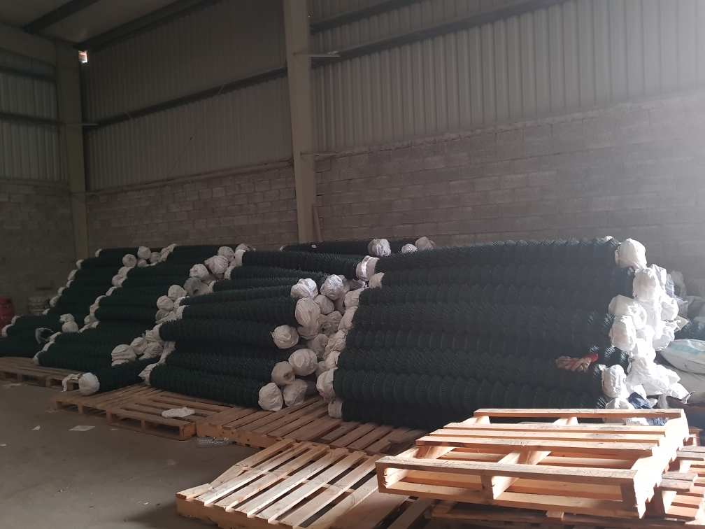 66246633.barbed wire, fencing mes - 2