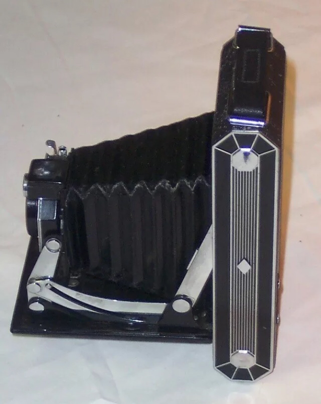 Antique camera - 6