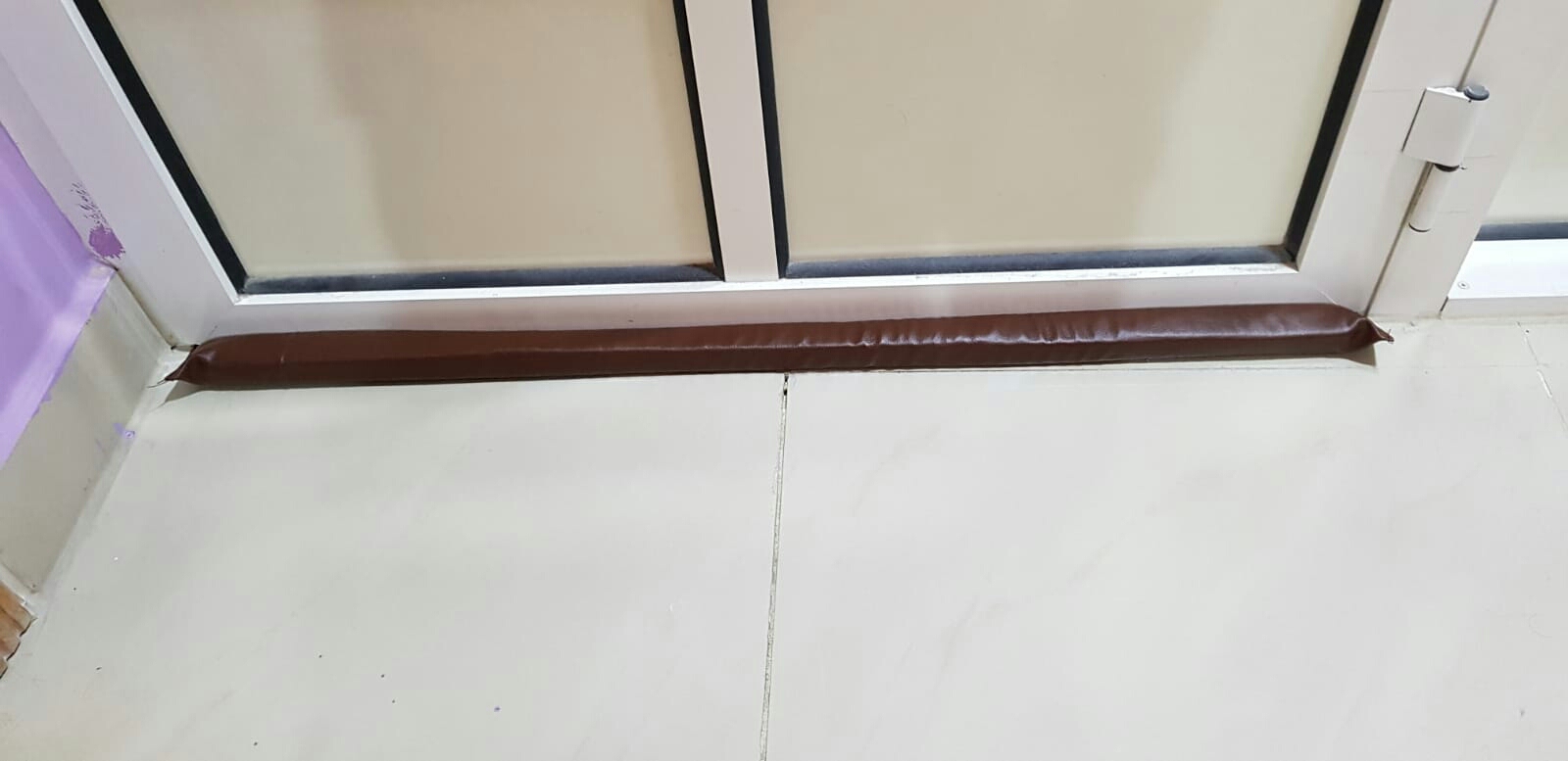 safe under door - 2