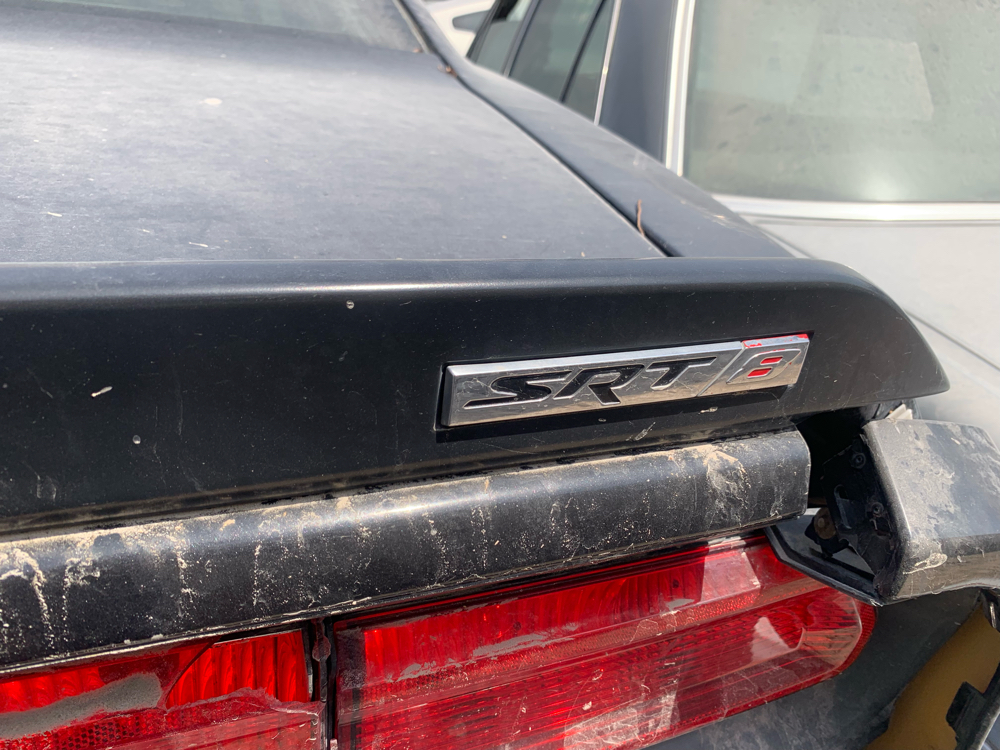 Dodge Challenger srt8 scarp  - 3