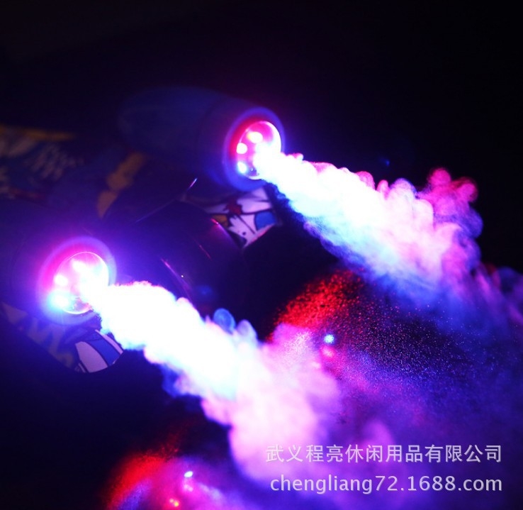 Fire-spraying scooter - 2