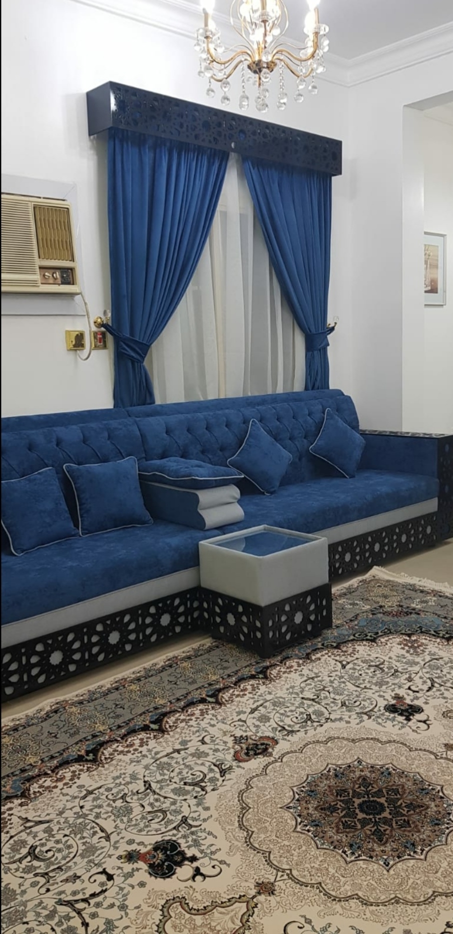 صنع الأريكة وإصلاحها وصنع الستائر - 6