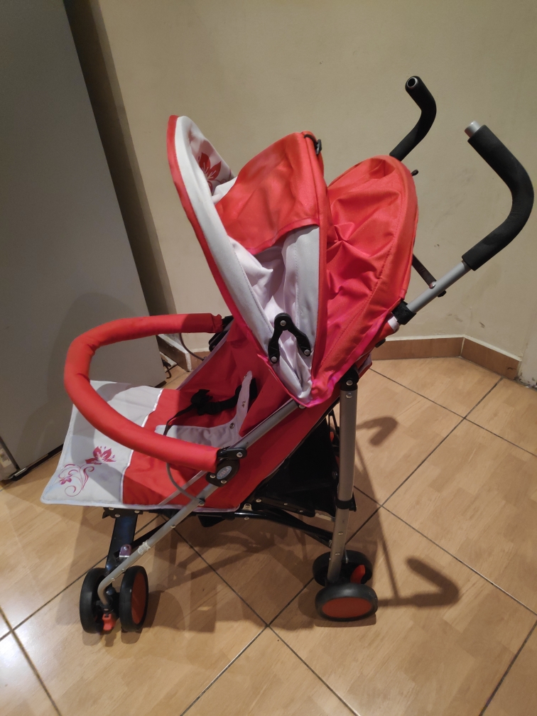 kid's stroller. - 3
