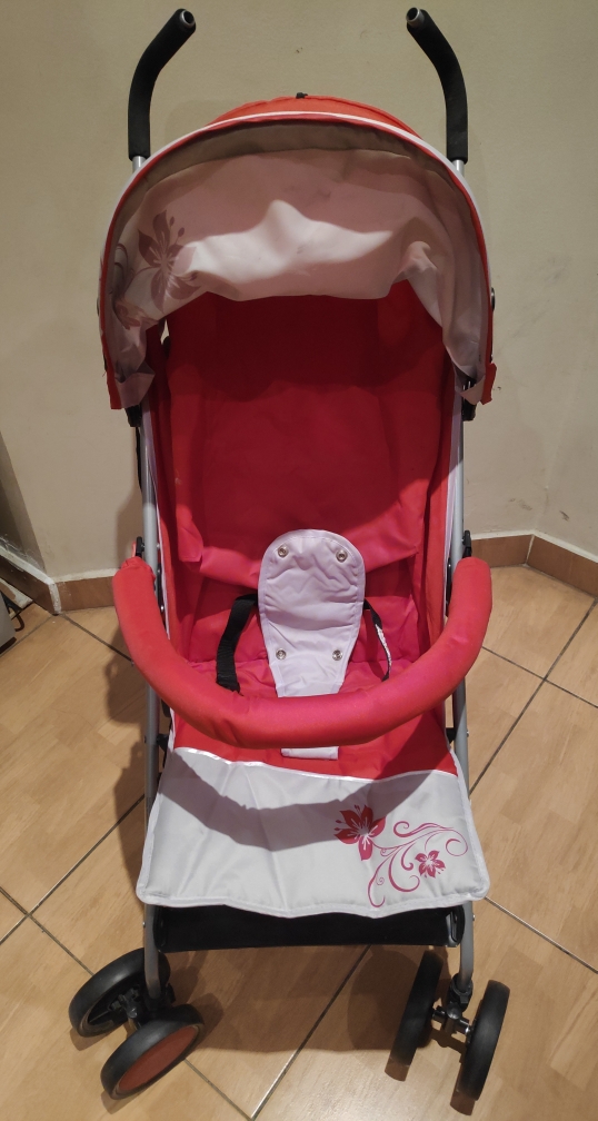 kid's stroller. - 2
