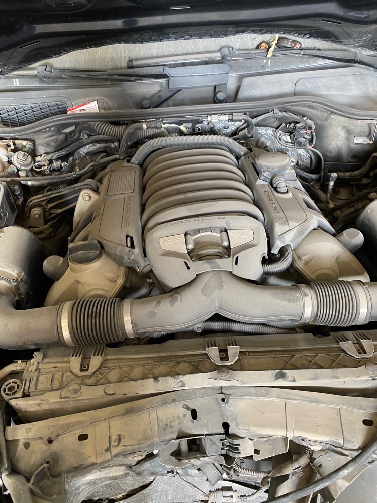 Porsche Cayenne 2012 s scrap - 2