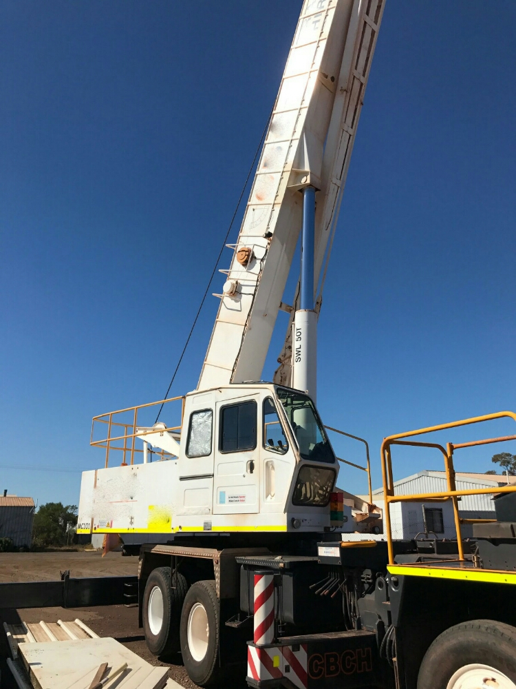 Cranes & Manlift - 1