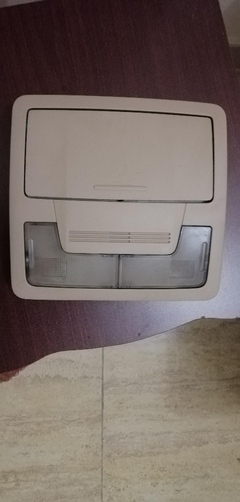 Camry 2016 Ceiling light - 1