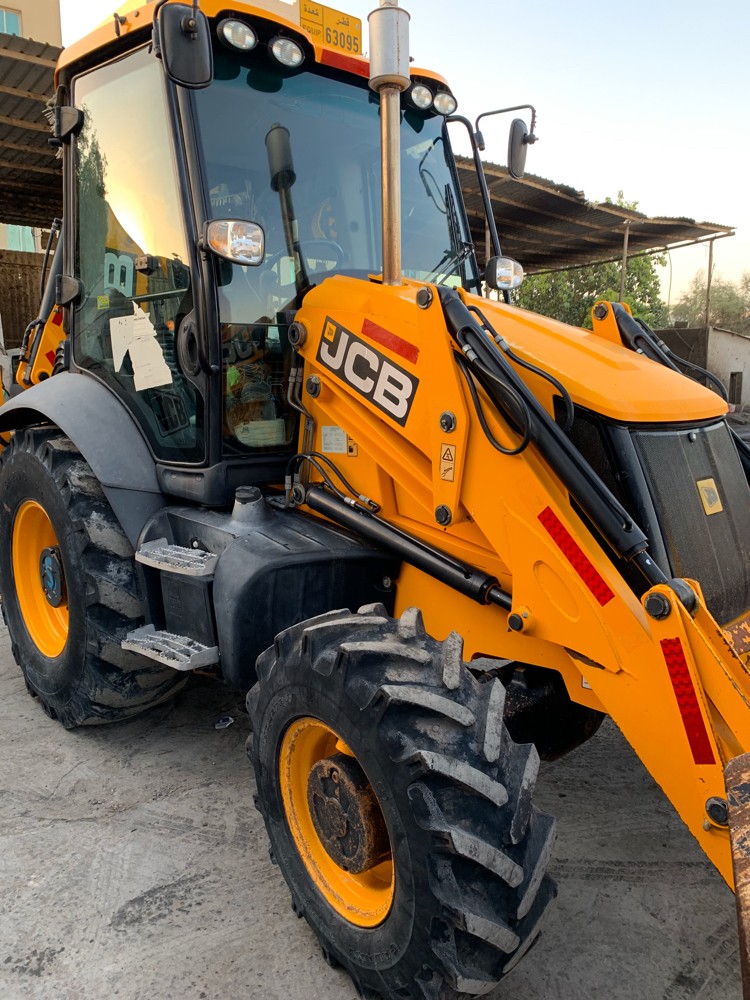 JCB BACKHOE LOADER 2016 for RENT  - 2