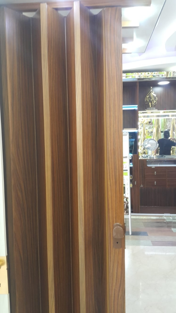 Ocordion door - 7