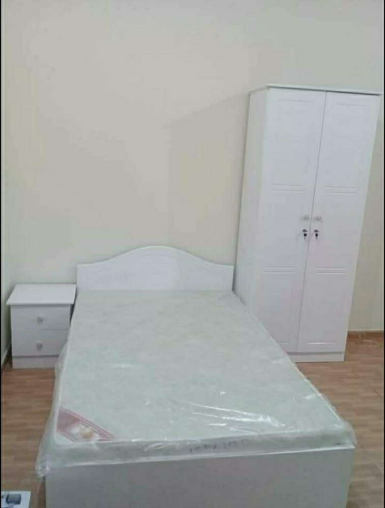 سرير ، دولاب وفراش - 2