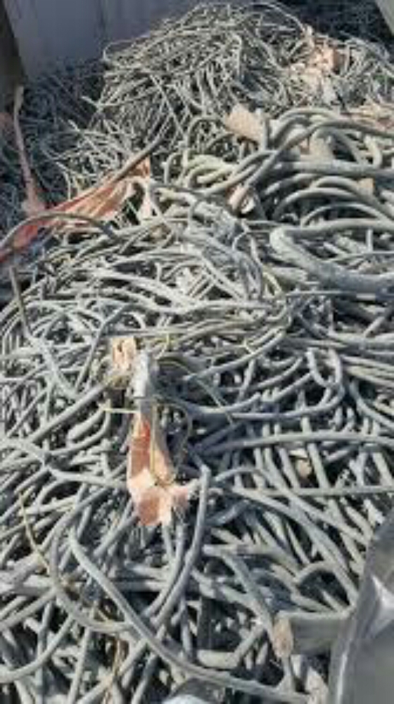 مطلوب نحاس وكبلات سكراب - 2