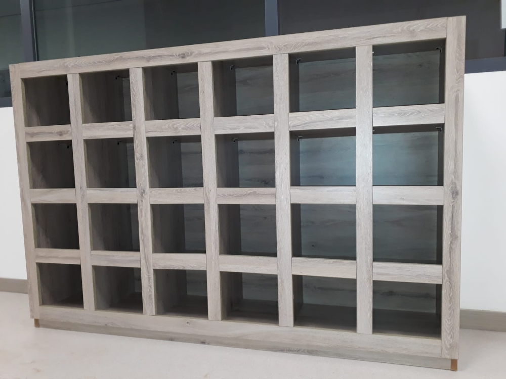 All kinds of solution carpentery wood & repair WhatsApp. +97433313479 - 5