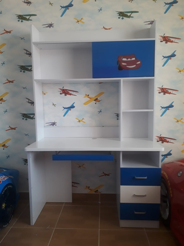All kinds of solution carpentery wood & repair WhatsApp. +97433313479 - 8