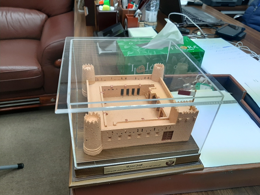 مجسمات فنية ماكينات للجامعات - 3