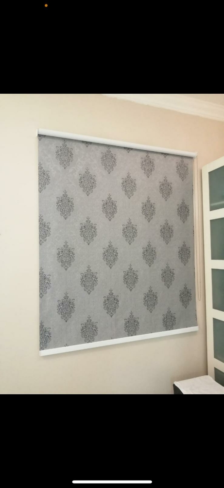us Rollar Curtain - 1