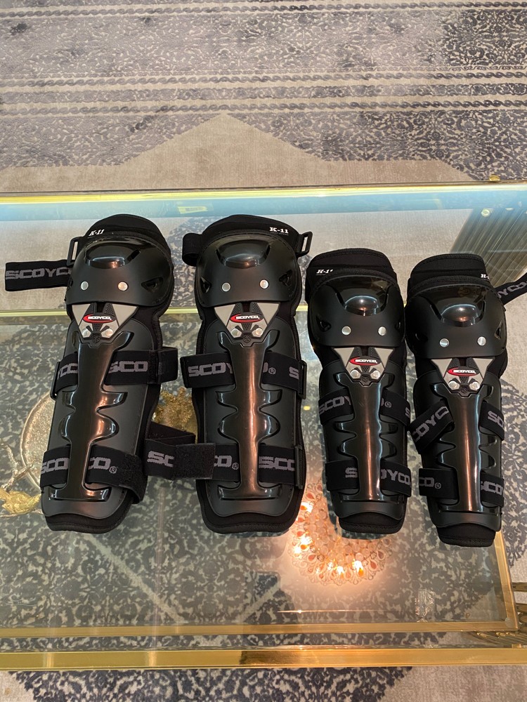 safety glove and protection gear - 13