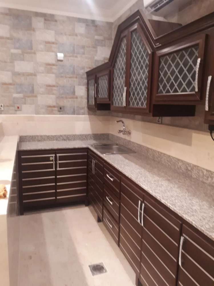 KITCHEN CABINET  WITH ALUMINIUM D - 15