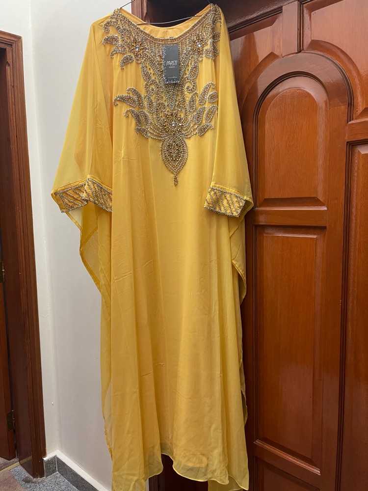 1 size available in many colors - 2