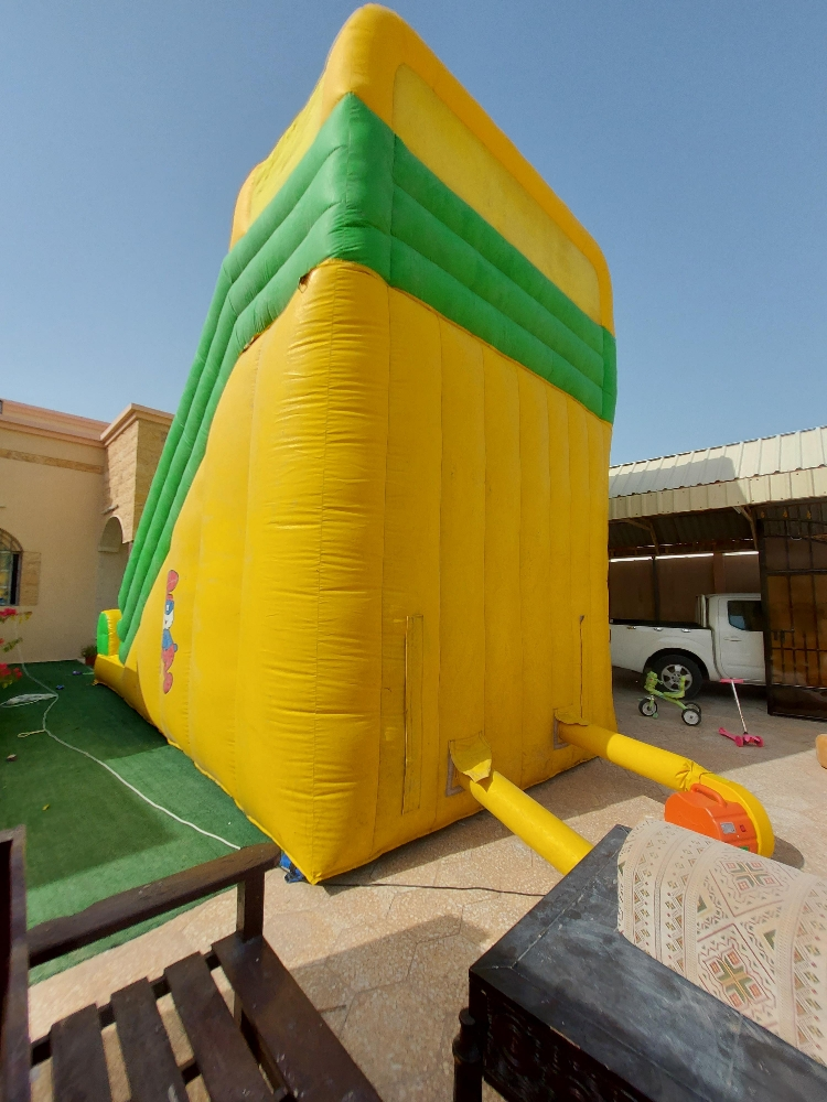 نطاطيات جديدة مع بركة سباحة - 3