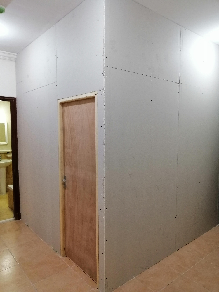 Gypsum board partition work - 8
