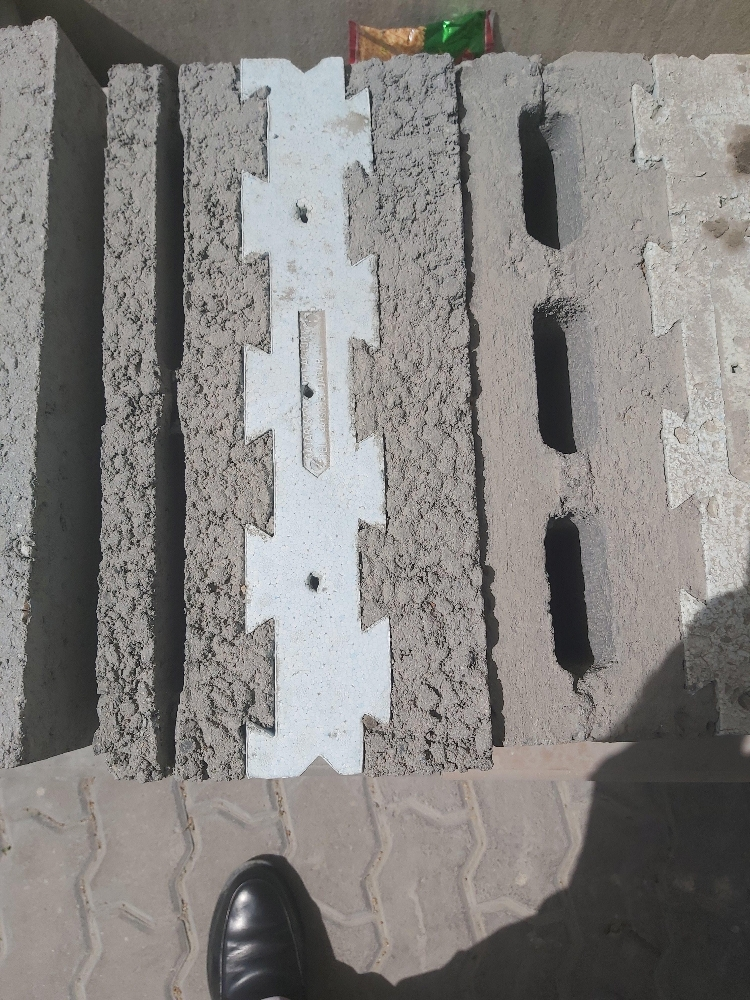 Interlock and kerbstoneby - 6