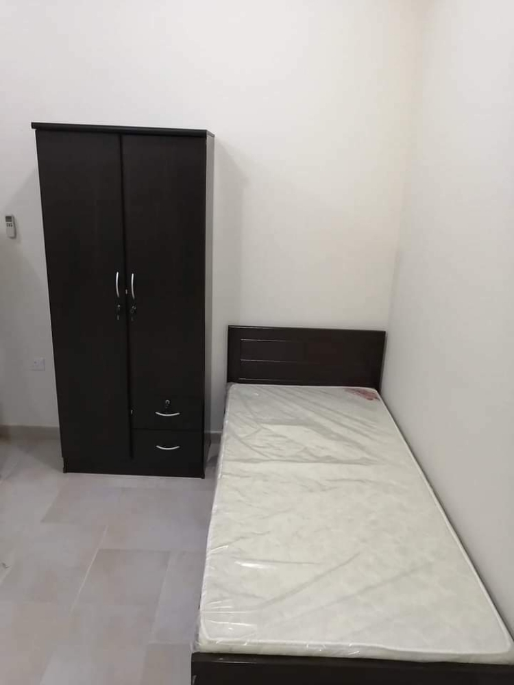 small bedroom set - 13