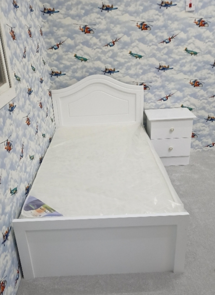 small bedroom set - 5