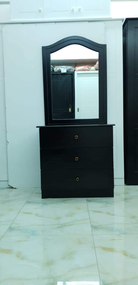 small bedroom set - 11