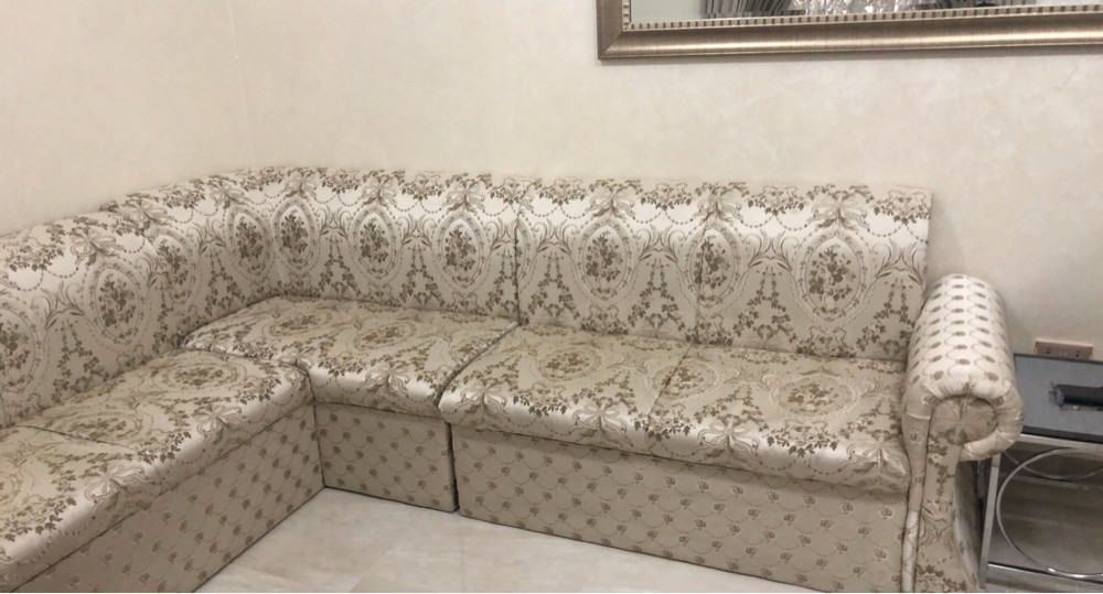 sofa use 5 months only - 1