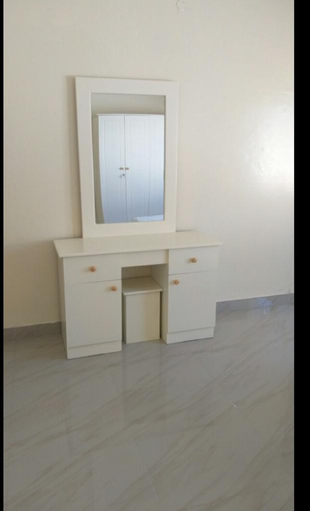 Cupboard and bedroom set - 5