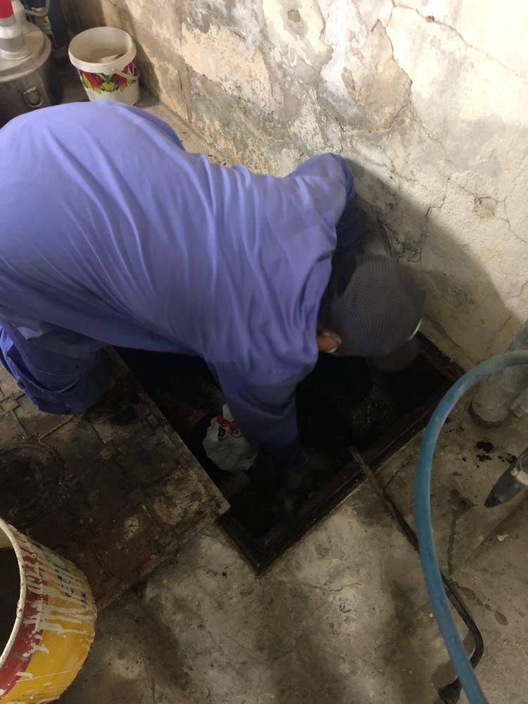 معالجة الروائح الكريهةتسليك مجاري - 3