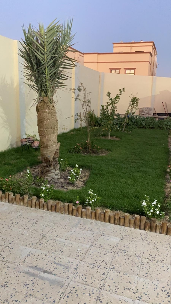 مصصم حدائق 55079950 - 5
