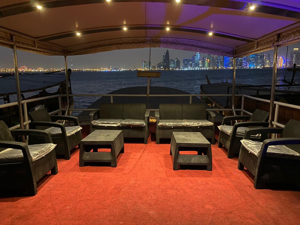 tourism boat fore rent 1 hour  - 15