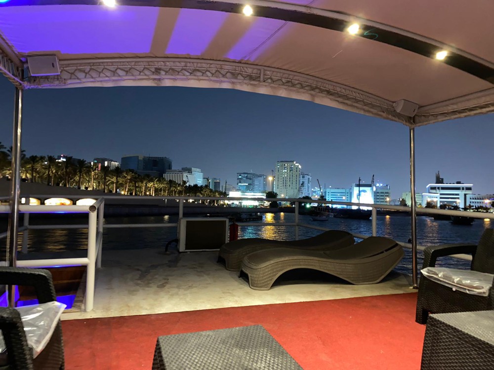 tourism boat fore rent 1 hour  - 12