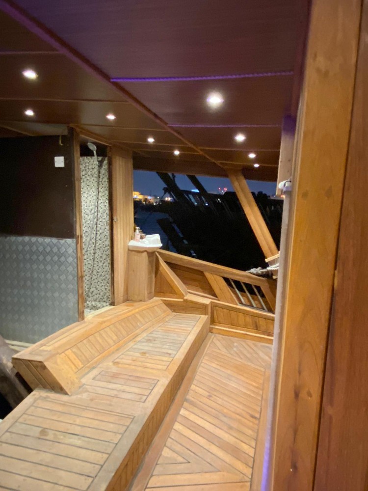 tourism boat fore rent 1 hour  - 11