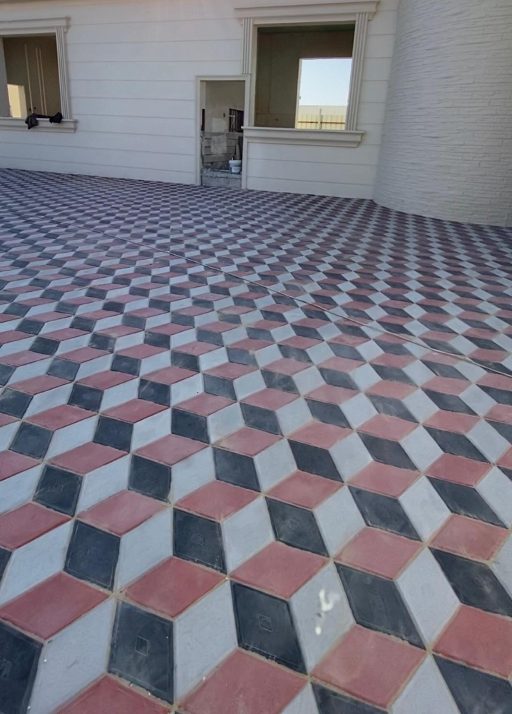 Interlock and kerbstoneby - 2