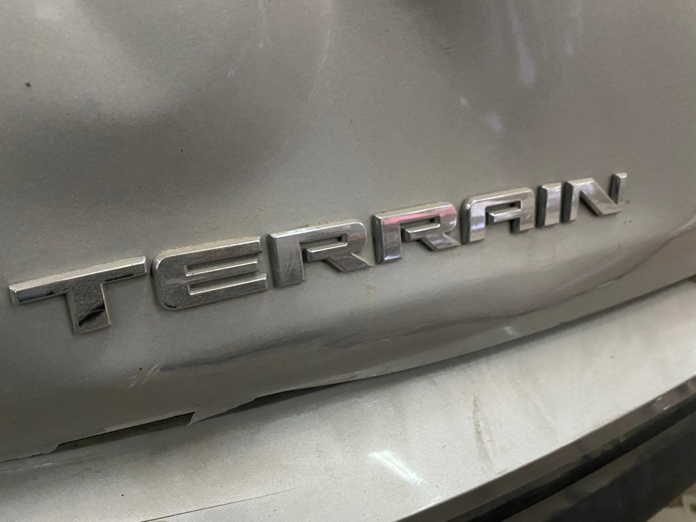 GMC Terrain 2019 scrap parts - 2