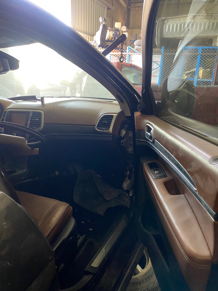 jeep grand cherokee part - 3
