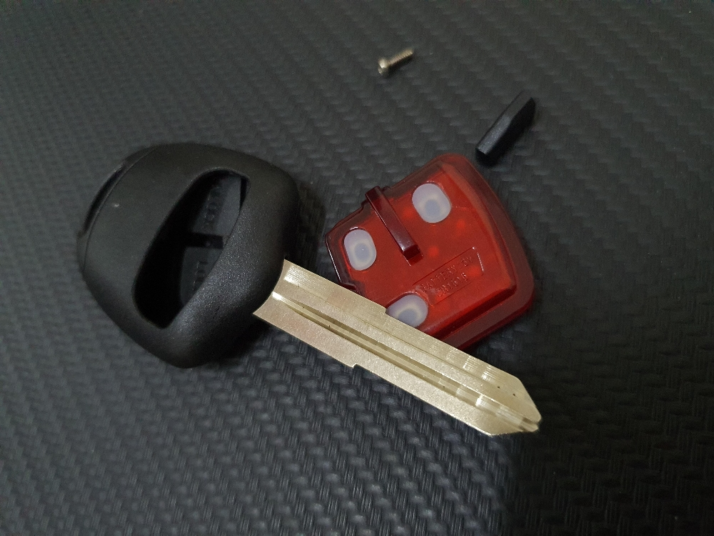 Pajero Remote key complete - 2