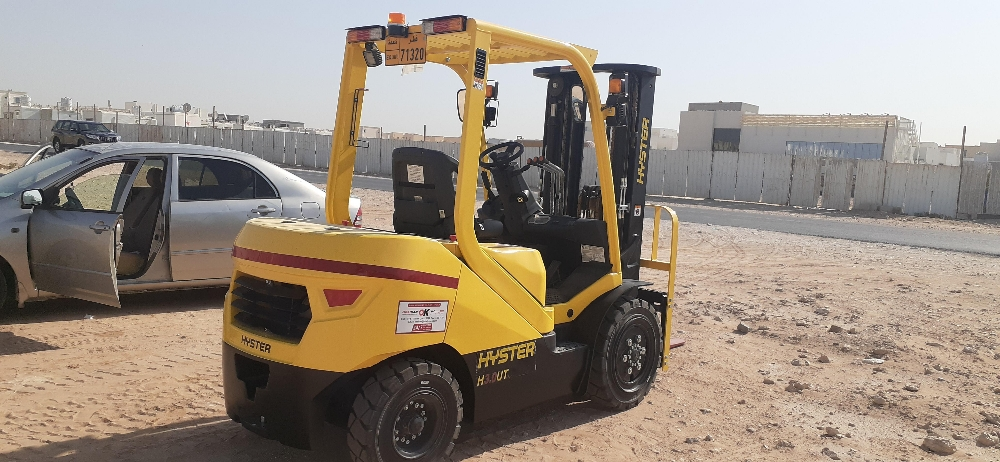 FORKLIFT 4 rent - 4