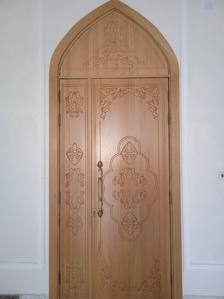 Wooden doors detailing and mainte - 1