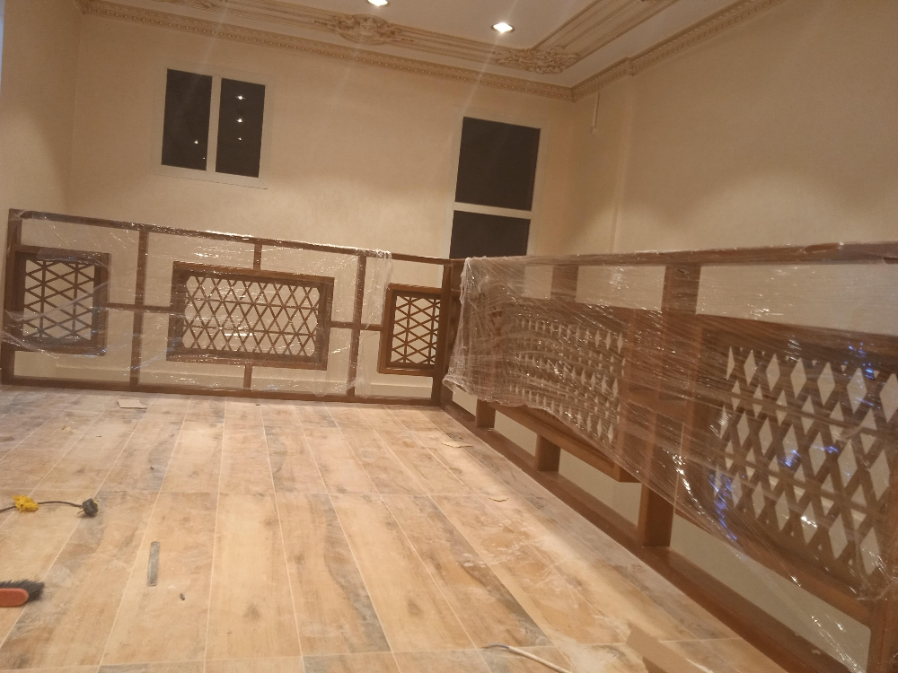 Custom made wood kitchens and cab - 1