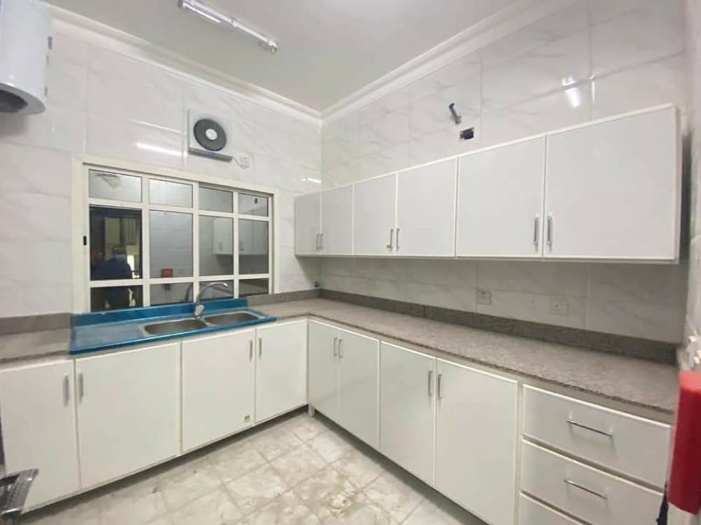 kitchen cabinet sale with deliver - 11