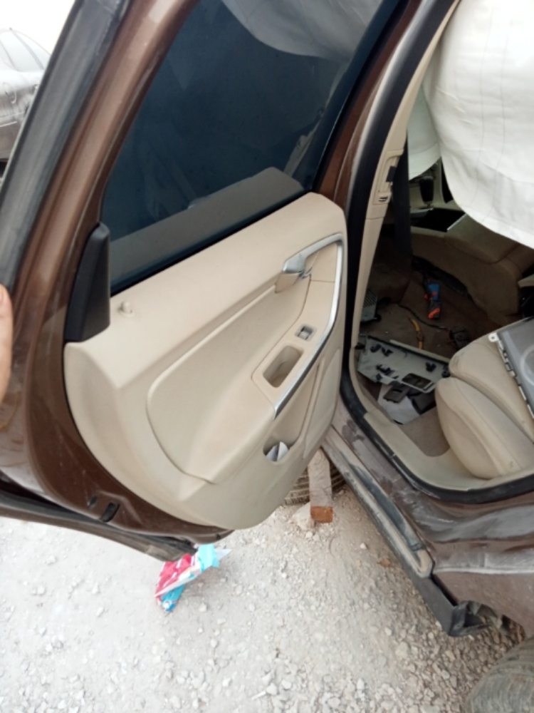 قطع غيار فولفو - 3