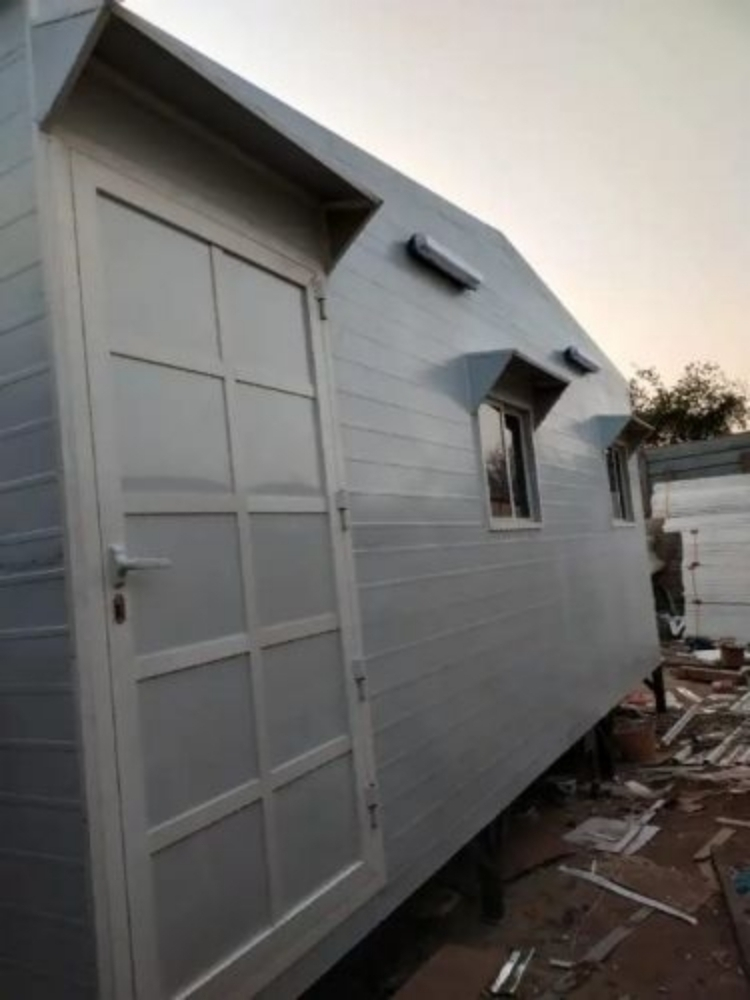 new prtal cabin with bathroom - 1