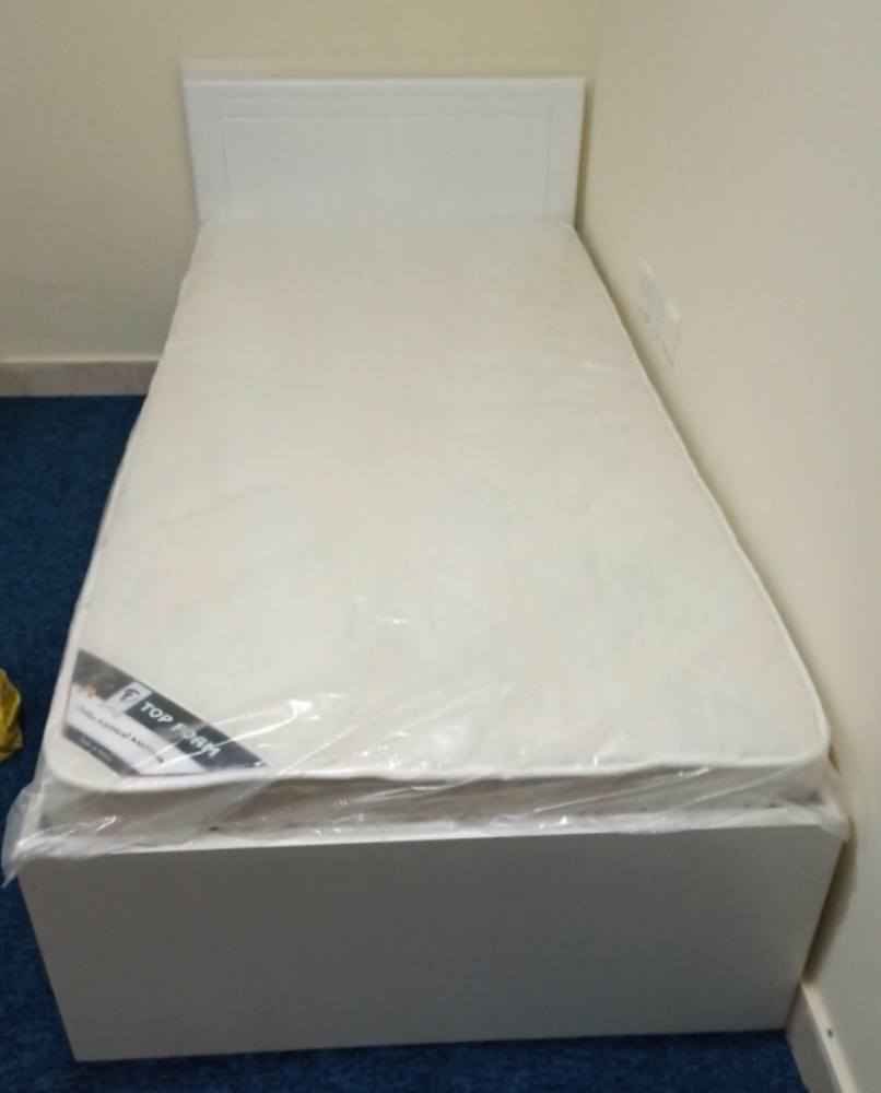 Selling new furniture , Bed,cabinet - 2