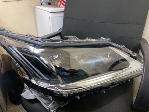 lexus black edition headlight - 1