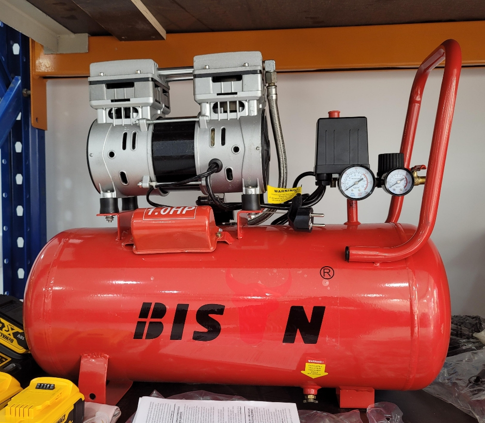 Air Compressor 25 and 50 liters - 1