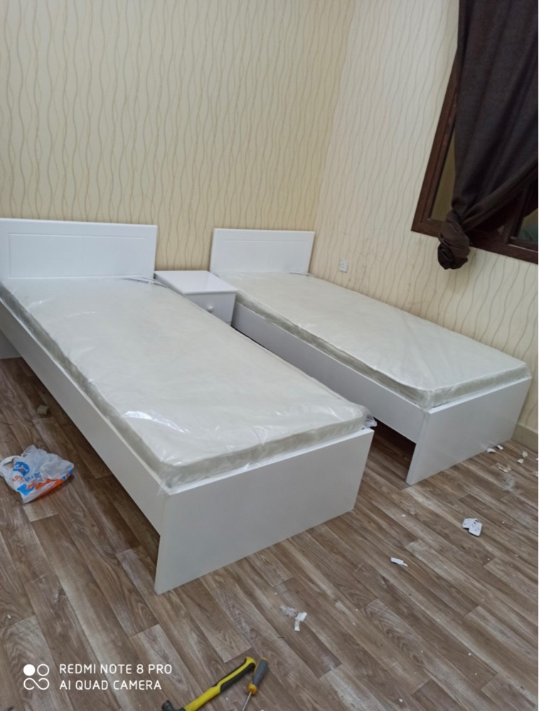 سرير خشبي ، سرير حديدي ، دولاب - 5