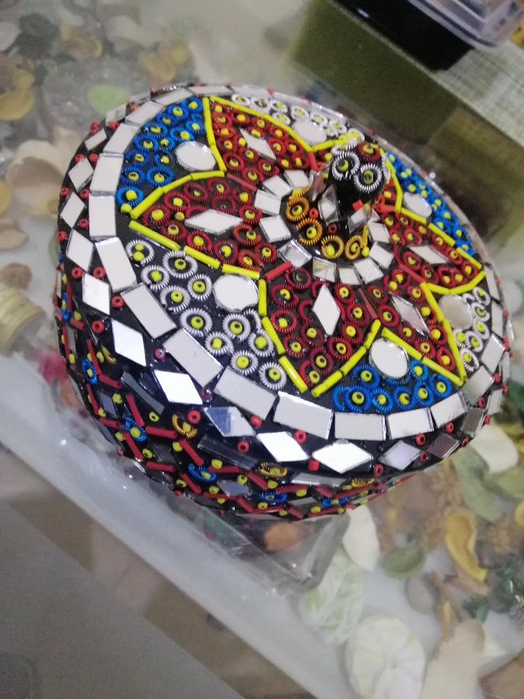 TRADITIONAL JEWELRY BOX - 2